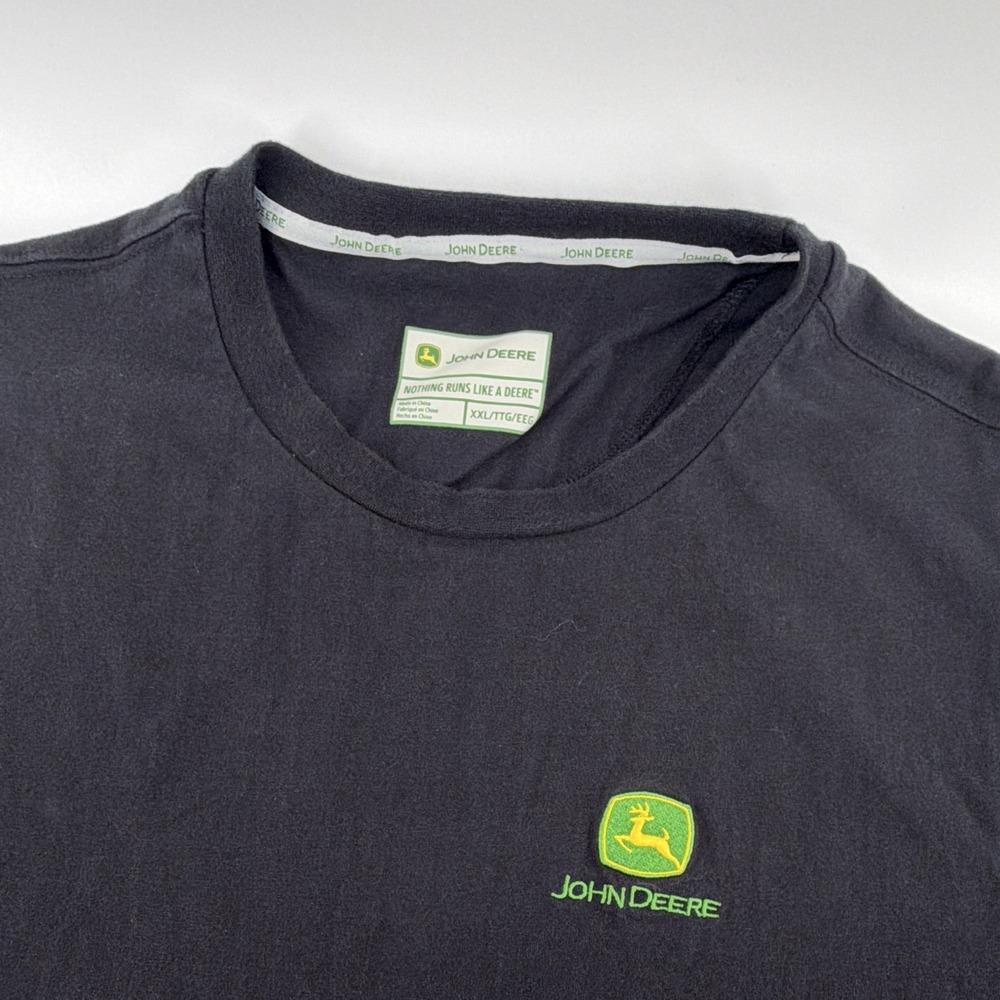 John Deere Men's 2XL Black Short Sleeve Crew Neck T-Shirt Nothing Runs Like